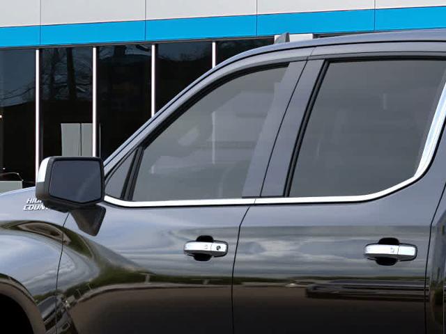 2025 Chevrolet Silverado 1500 Vehicle Photo in MOON TOWNSHIP, PA 15108-2571