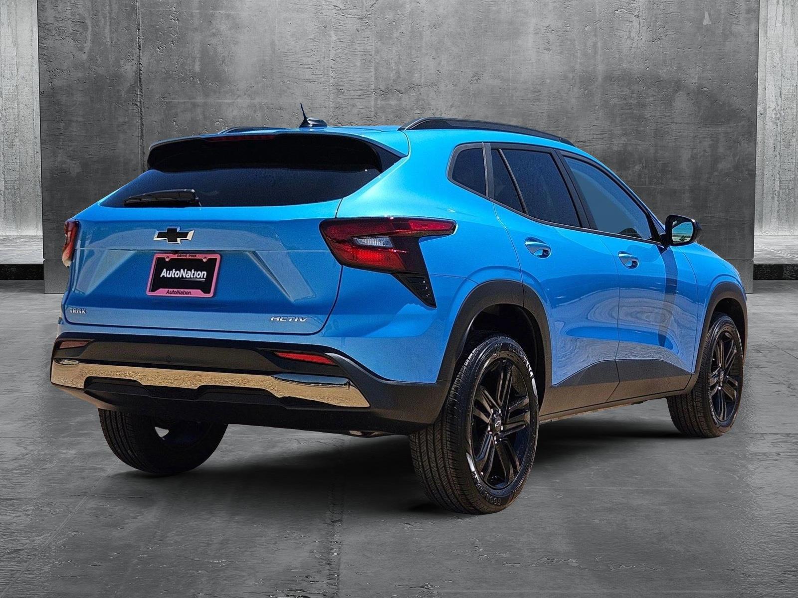 2025 Chevrolet Trax Vehicle Photo in WACO, TX 76710-2592