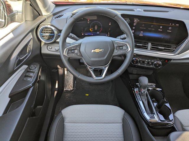 2025 Chevrolet Trax Vehicle Photo in BRUNSWICK, GA 31525-1881