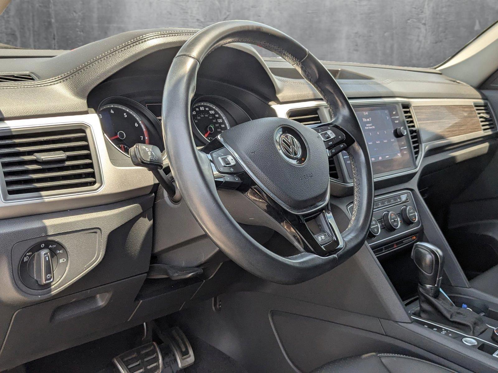2019 Volkswagen Atlas Vehicle Photo in St. Petersburg, FL 33713
