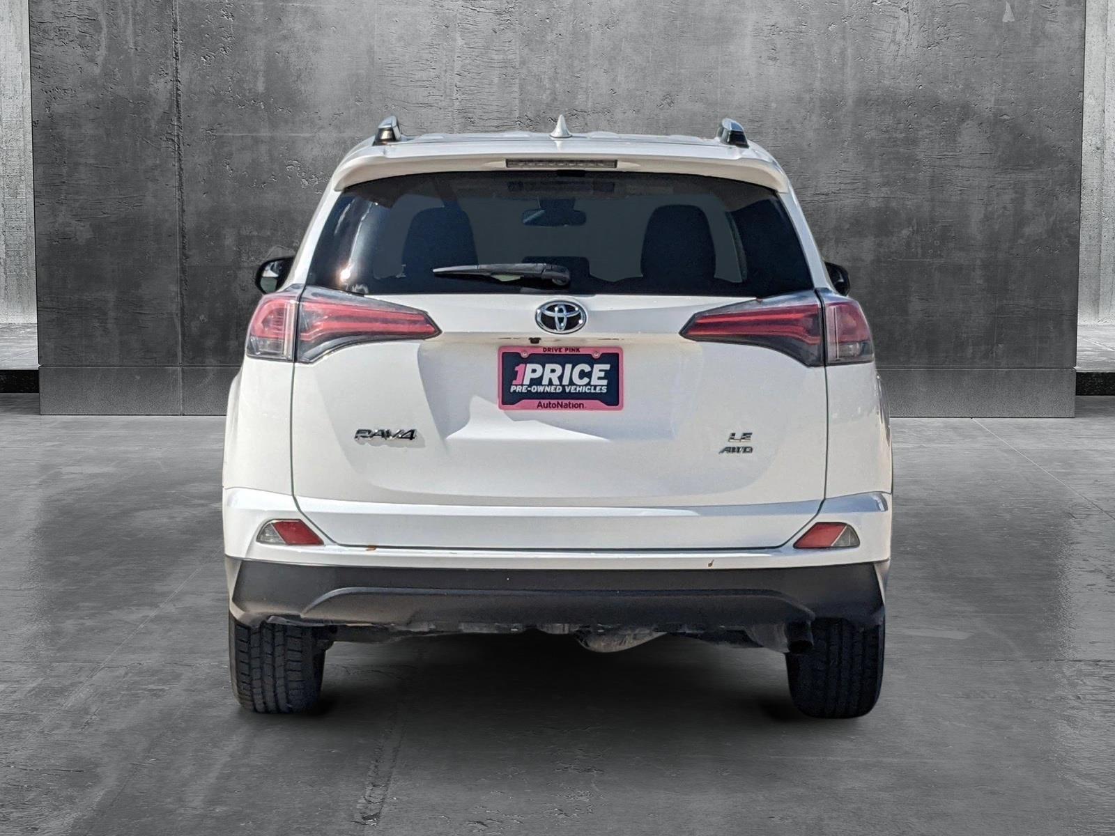 2018 Toyota RAV4 Vehicle Photo in Davie, FL 33331