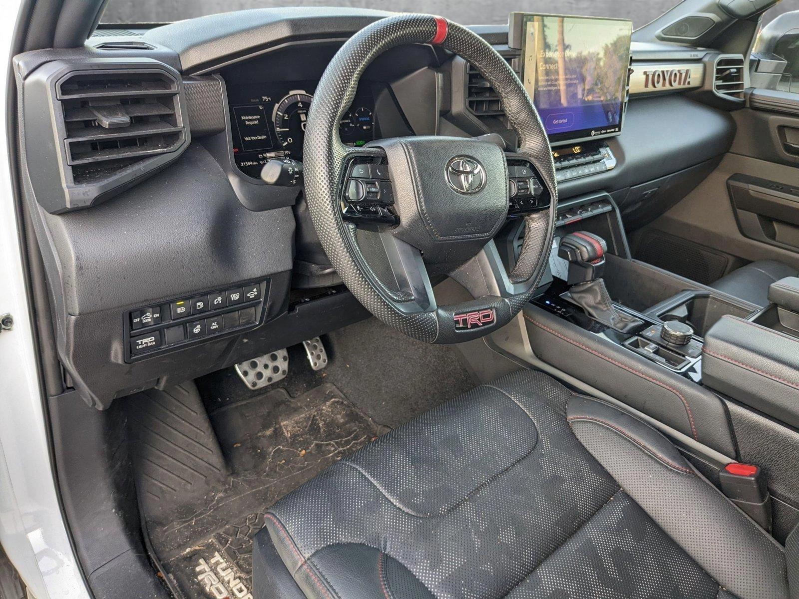 2024 Toyota Tundra 4WD Vehicle Photo in Davie, FL 33331