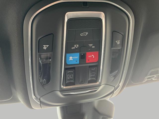 2025 Jeep Grand Cherokee Vehicle Photo in Kaukauna, WI 54130