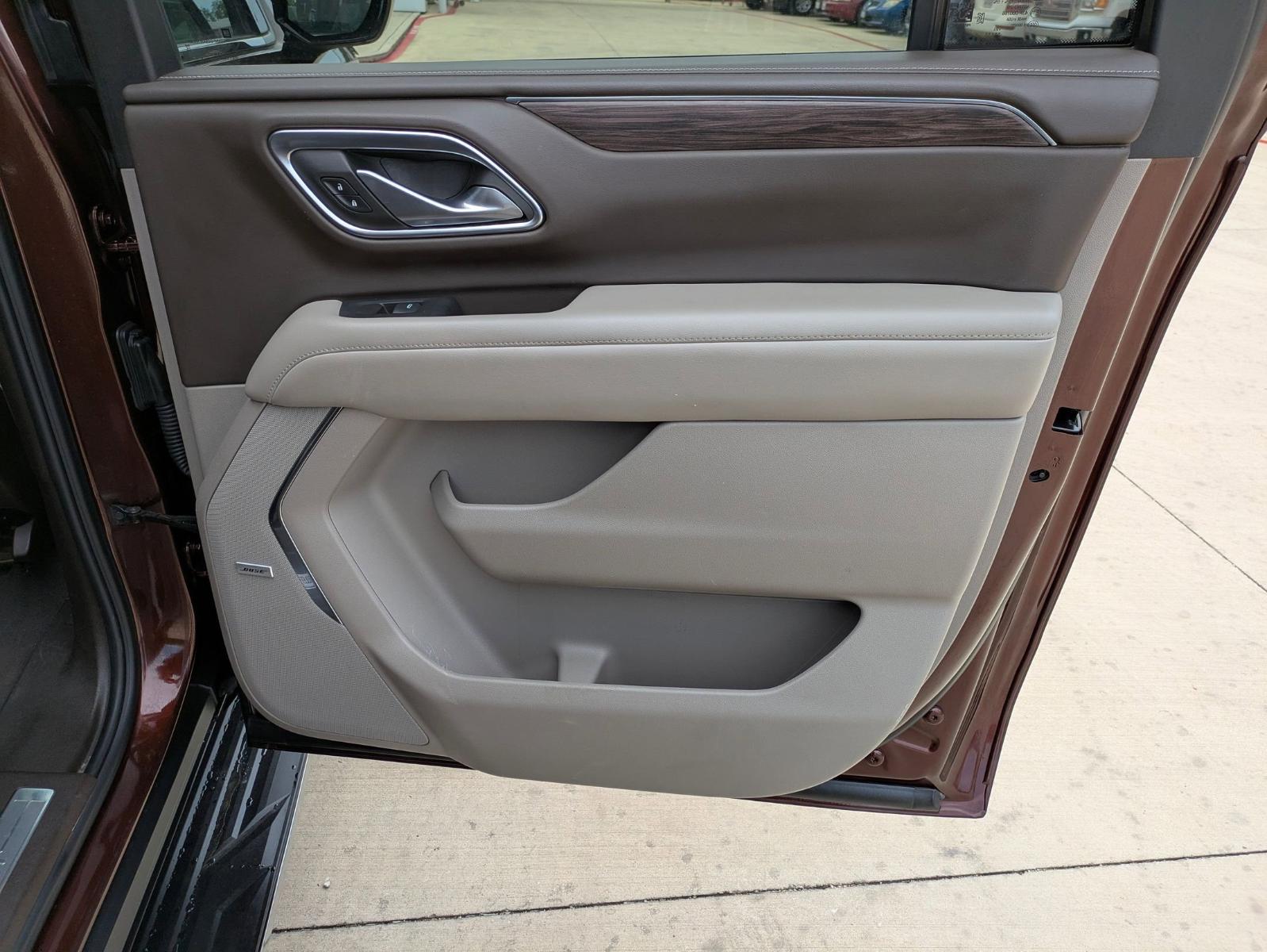 2023 Chevrolet Suburban Vehicle Photo in SELMA, TX 78154-1460