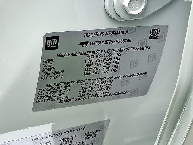 2025 GMC Sierra 2500 HD Vehicle Photo in TREVOSE, PA 19053-4984