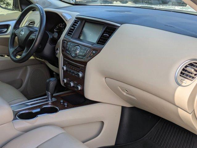 2017 Nissan Pathfinder Vehicle Photo in San Antonio, TX 78209