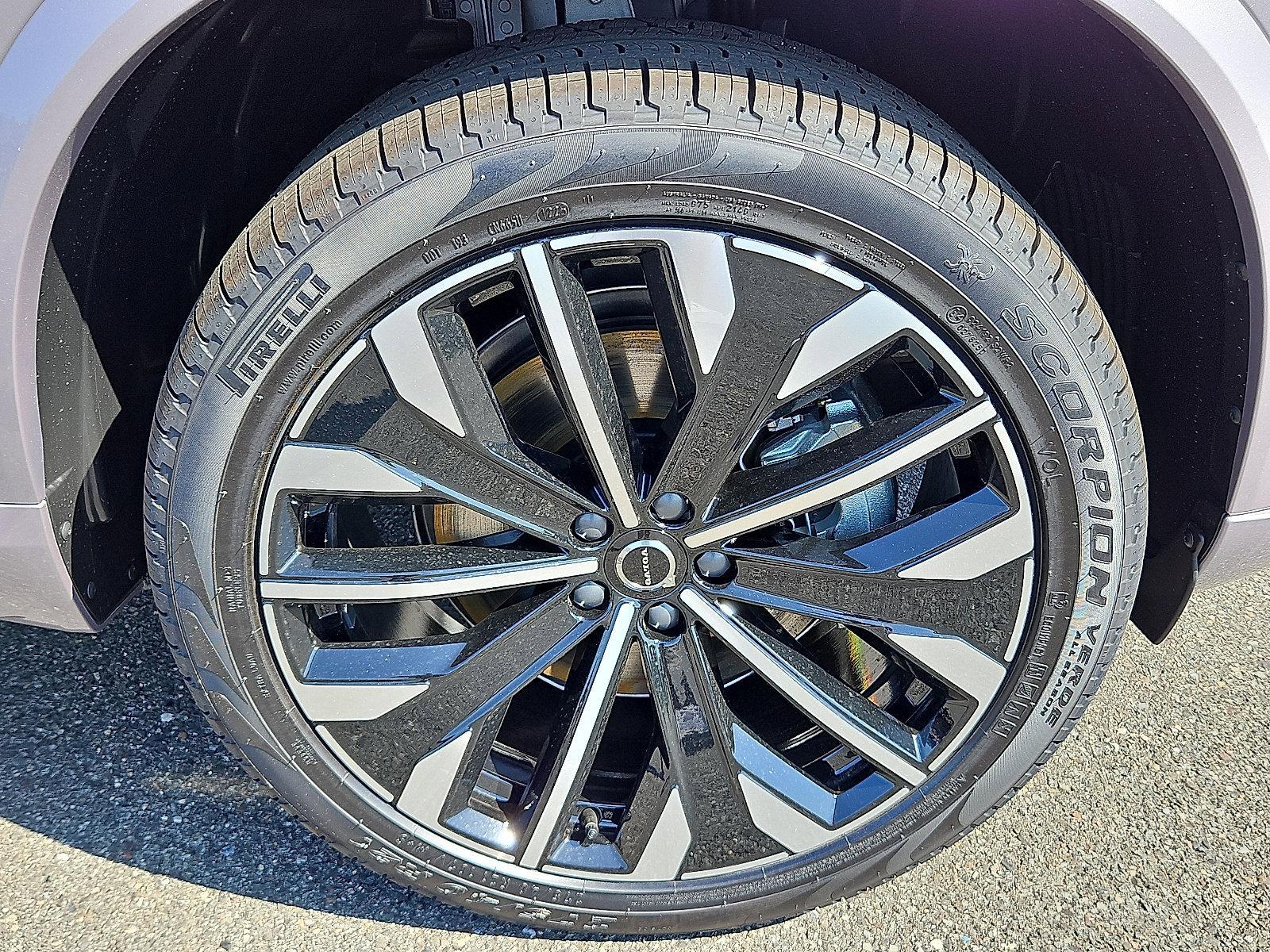 2026 Volvo XC90 Vehicle Photo in Trevose, PA 19053