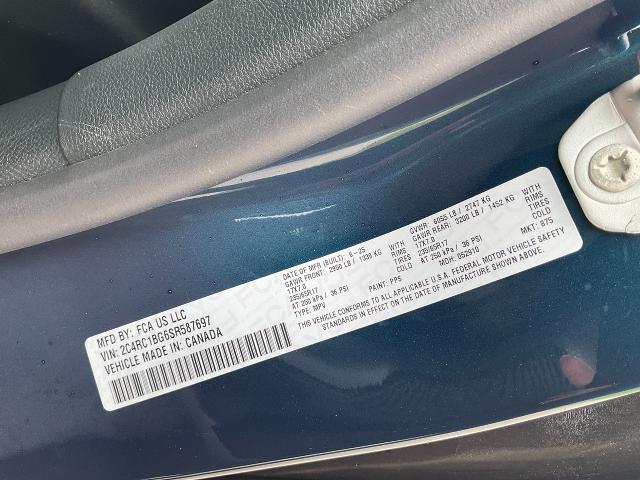 2025 Chrysler Pacifica Vehicle Photo in Kaukauna, WI 54130