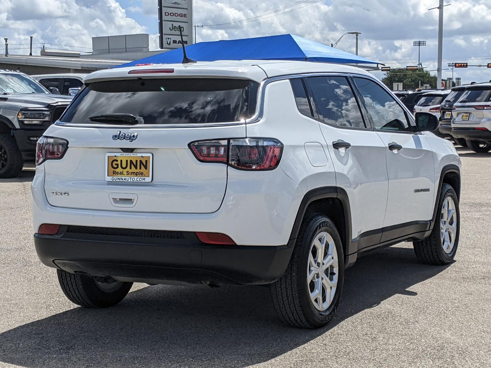 2024 Jeep Compass Vehicle Photo in Seguin, TX 78155