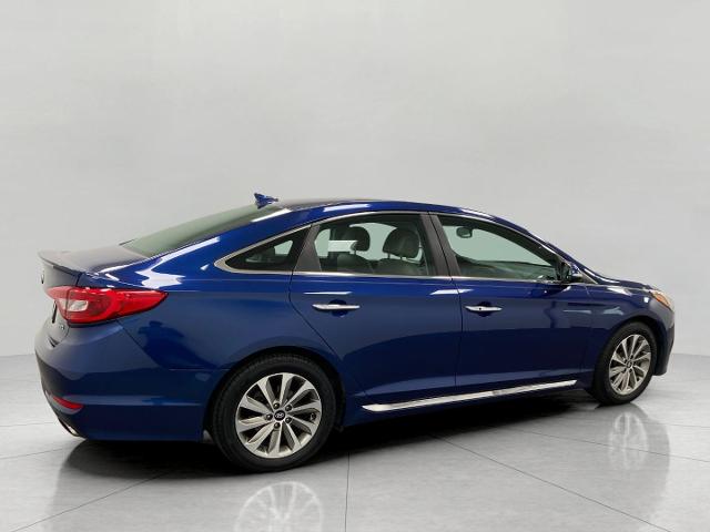2017 Hyundai SONATA Vehicle Photo in Oshkosh, WI 54904