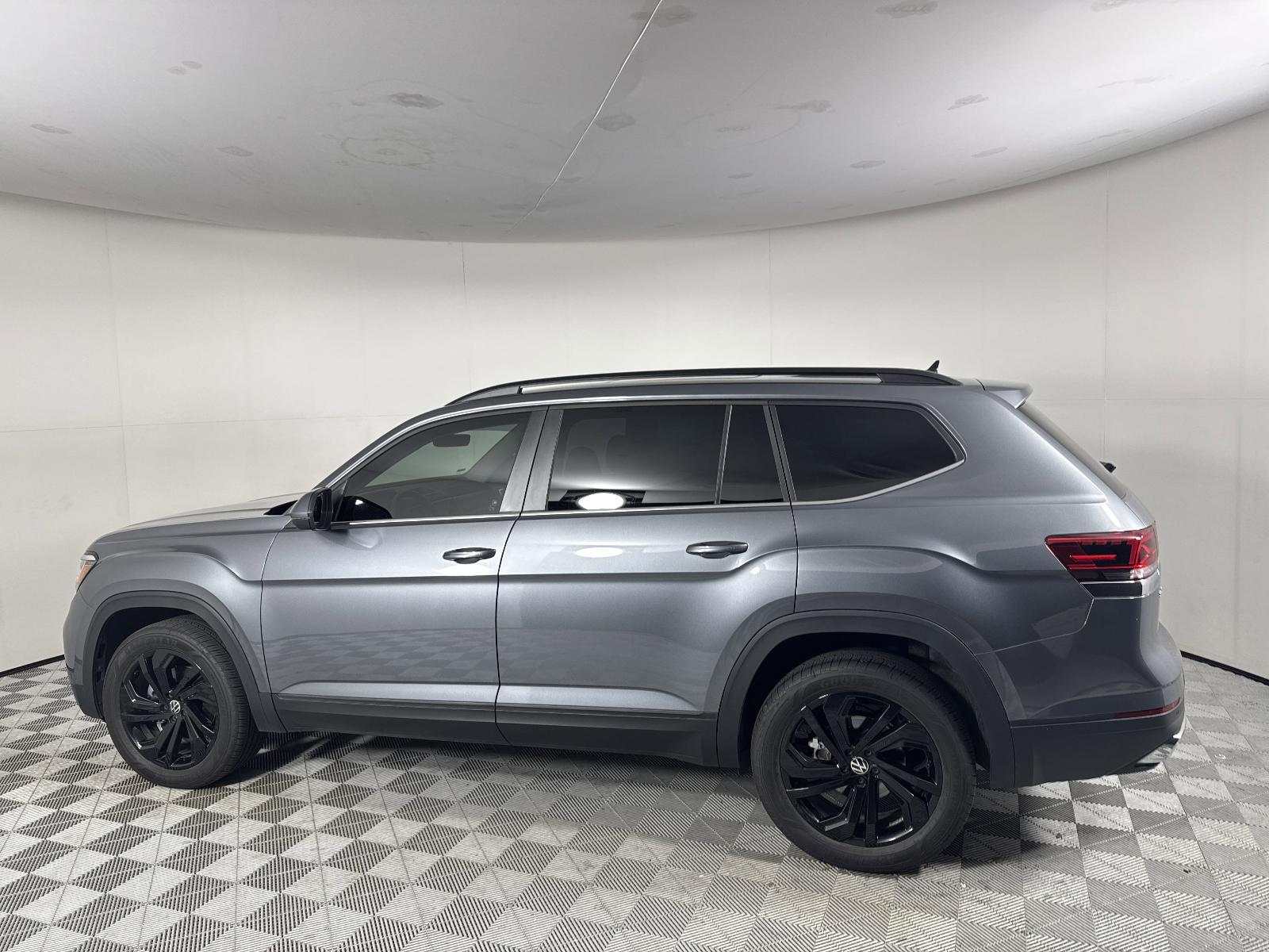 2023 Volkswagen Atlas Vehicle Photo in Georgetown, TX 78626