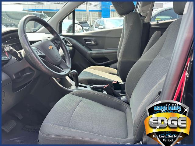 2022 Chevrolet Trax Vehicle Photo in Roslyn, NY 11576