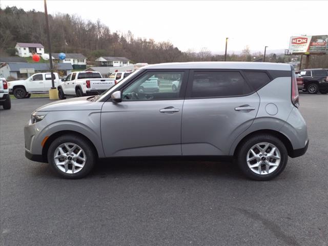 Used 2023 Kia Soul LX with VIN KNDJ23AU2P7863238 for sale in Castlewood, VA