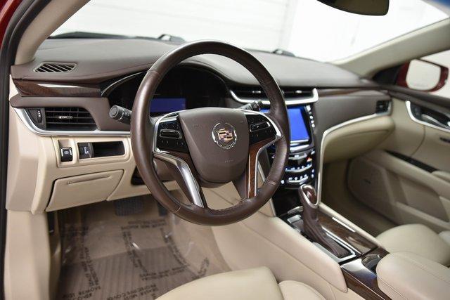 2014 Cadillac XTS Vehicle Photo in Akron, OH 44320