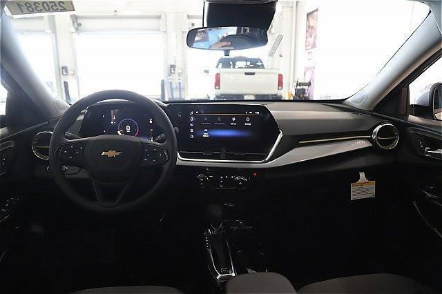 2025 Chevrolet Trax Vehicle Photo in MEDINA, OH 44256-9001