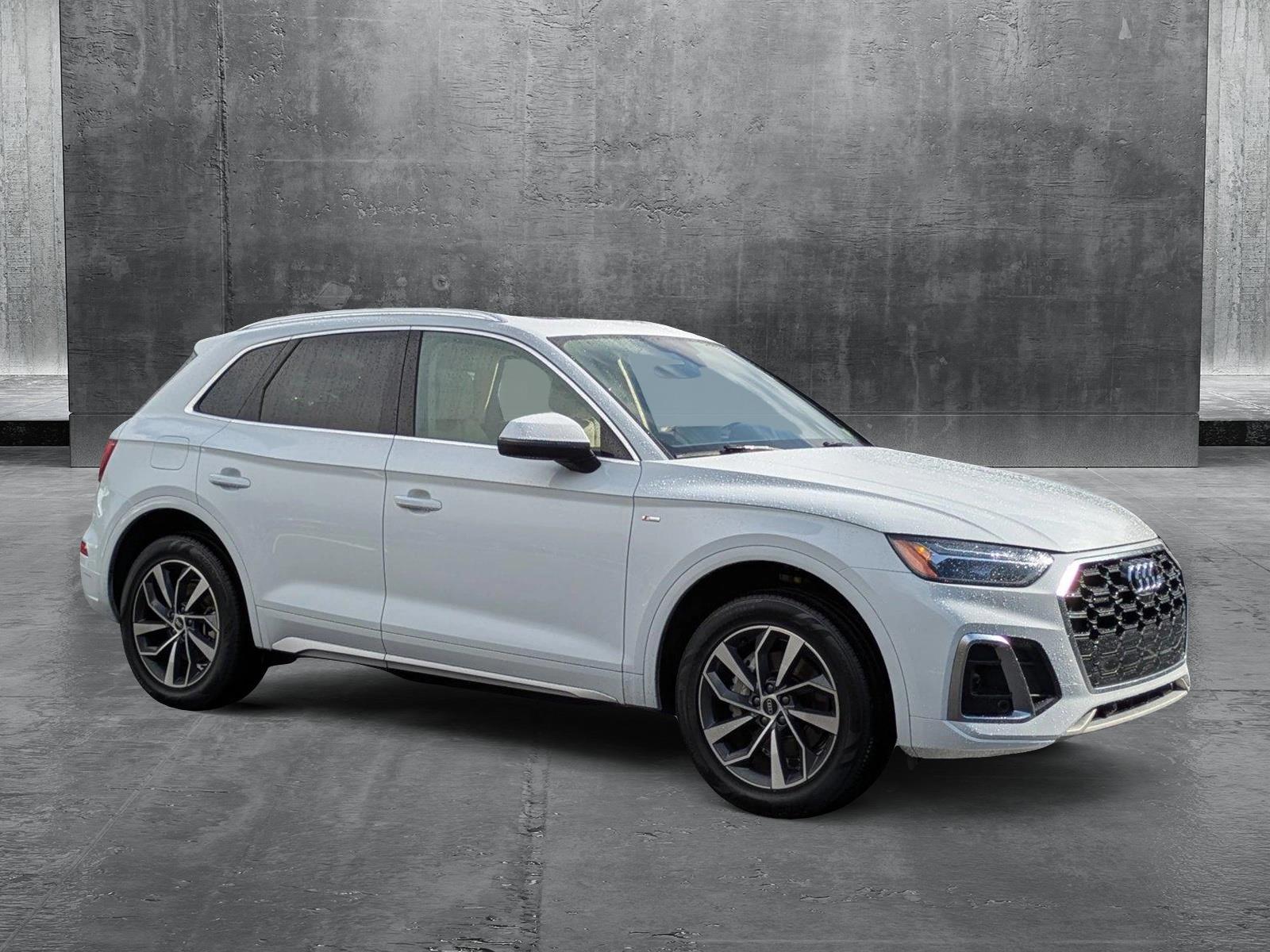 2022 Audi Q5 Vehicle Photo in Clearwater, FL 33761