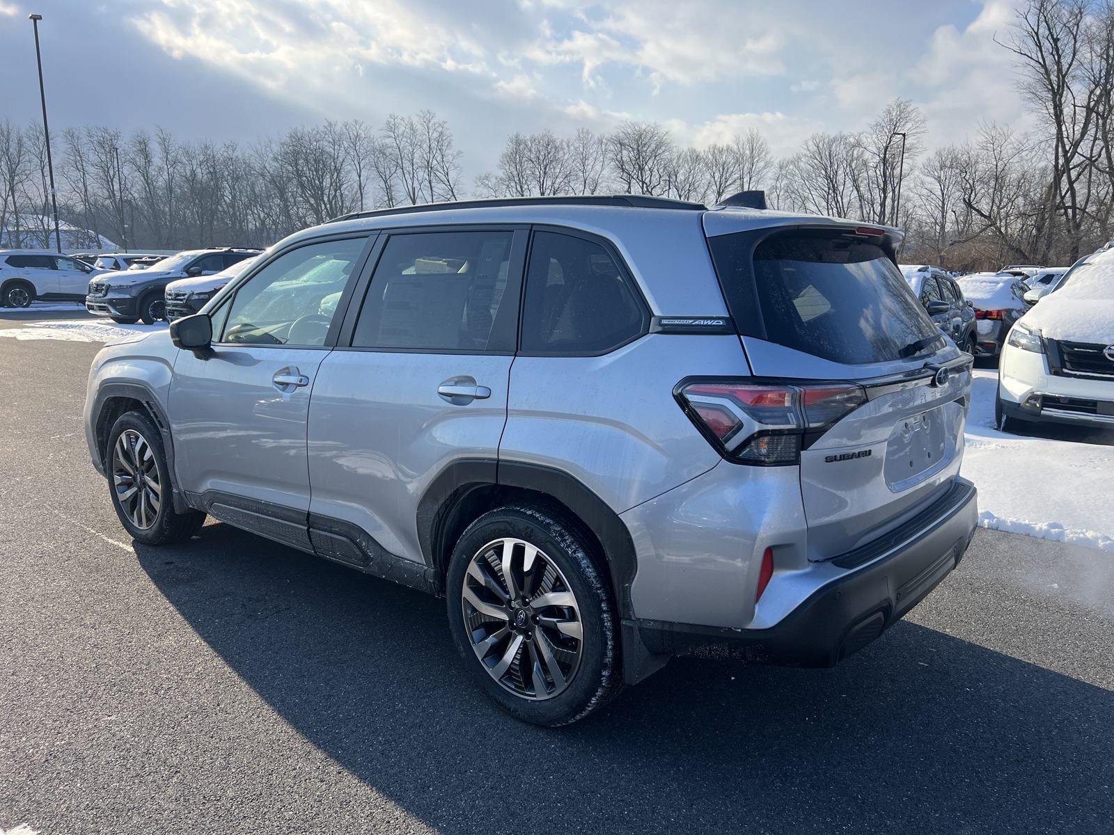 2025 Subaru Forester Vehicle Photo in Mechanicsburg, PA 17050