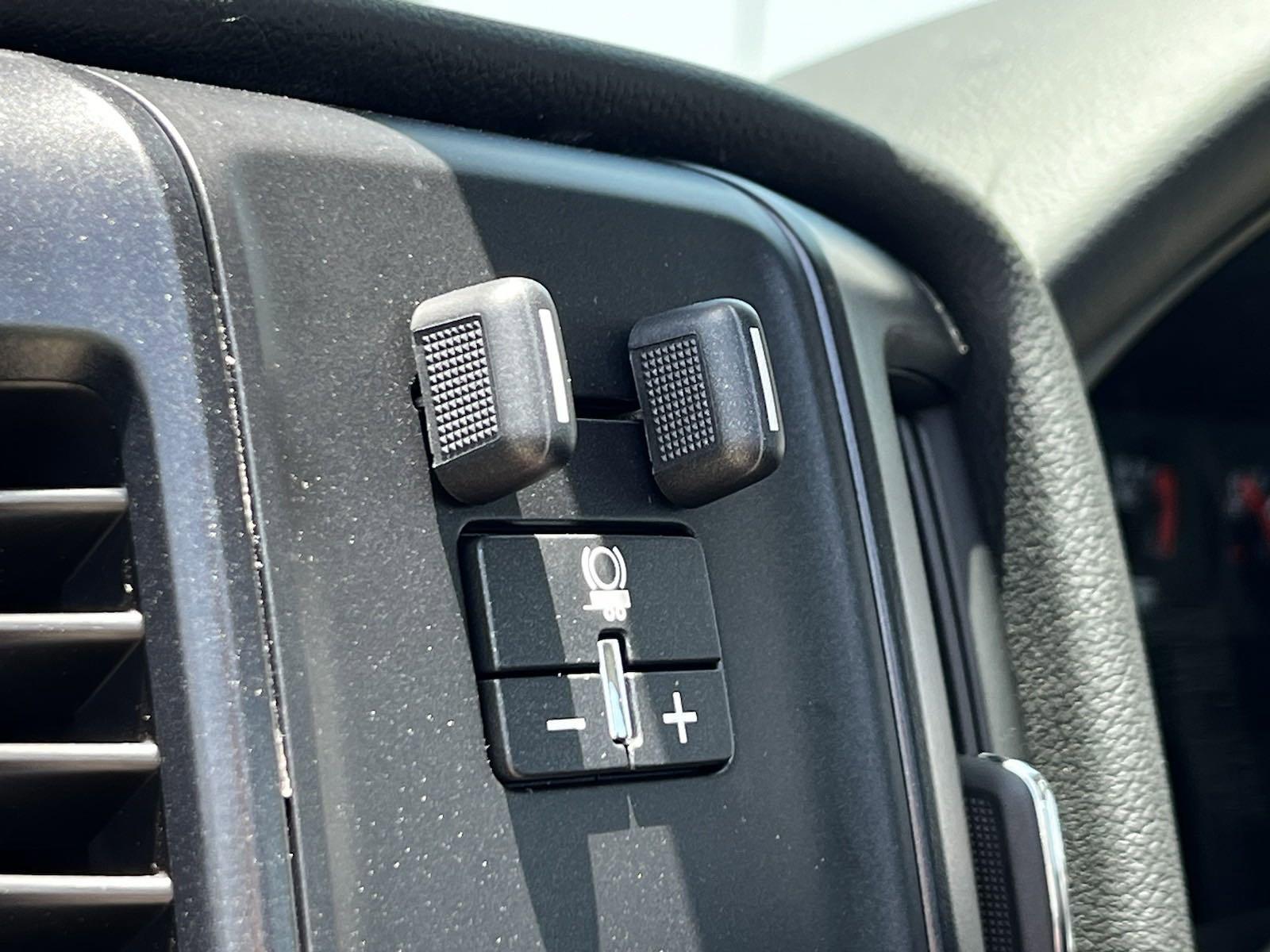 2024 Chevrolet Silverado 6500 HD Vehicle Photo in GEORGETOWN, TX 78626-7508
