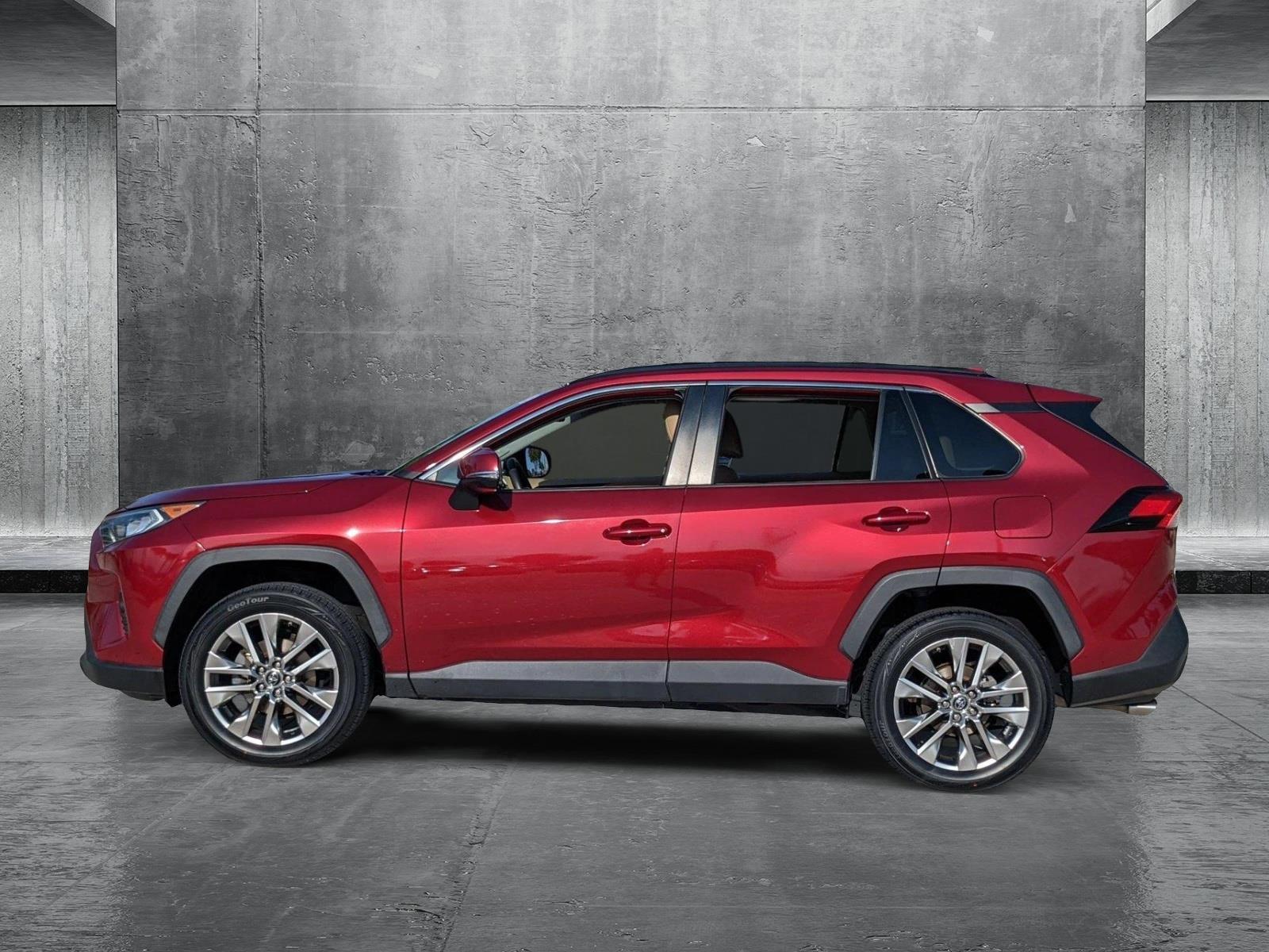 2019 Toyota RAV4 Vehicle Photo in Davie, FL 33331