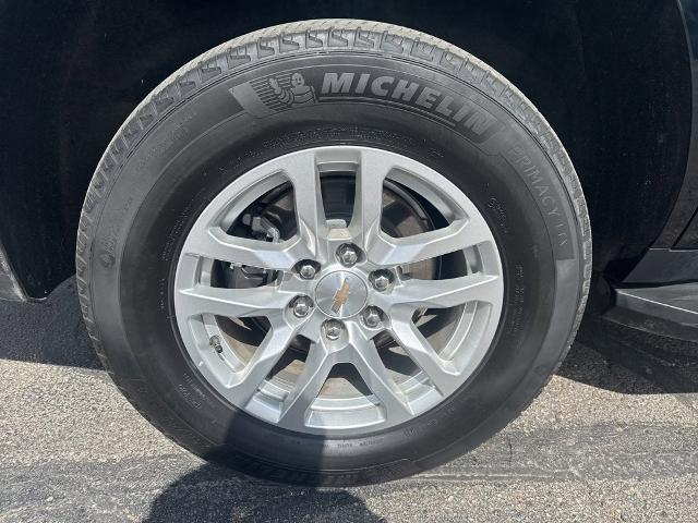 2023 Chevrolet Tahoe Vehicle Photo in MANHATTAN, KS 66502-5036