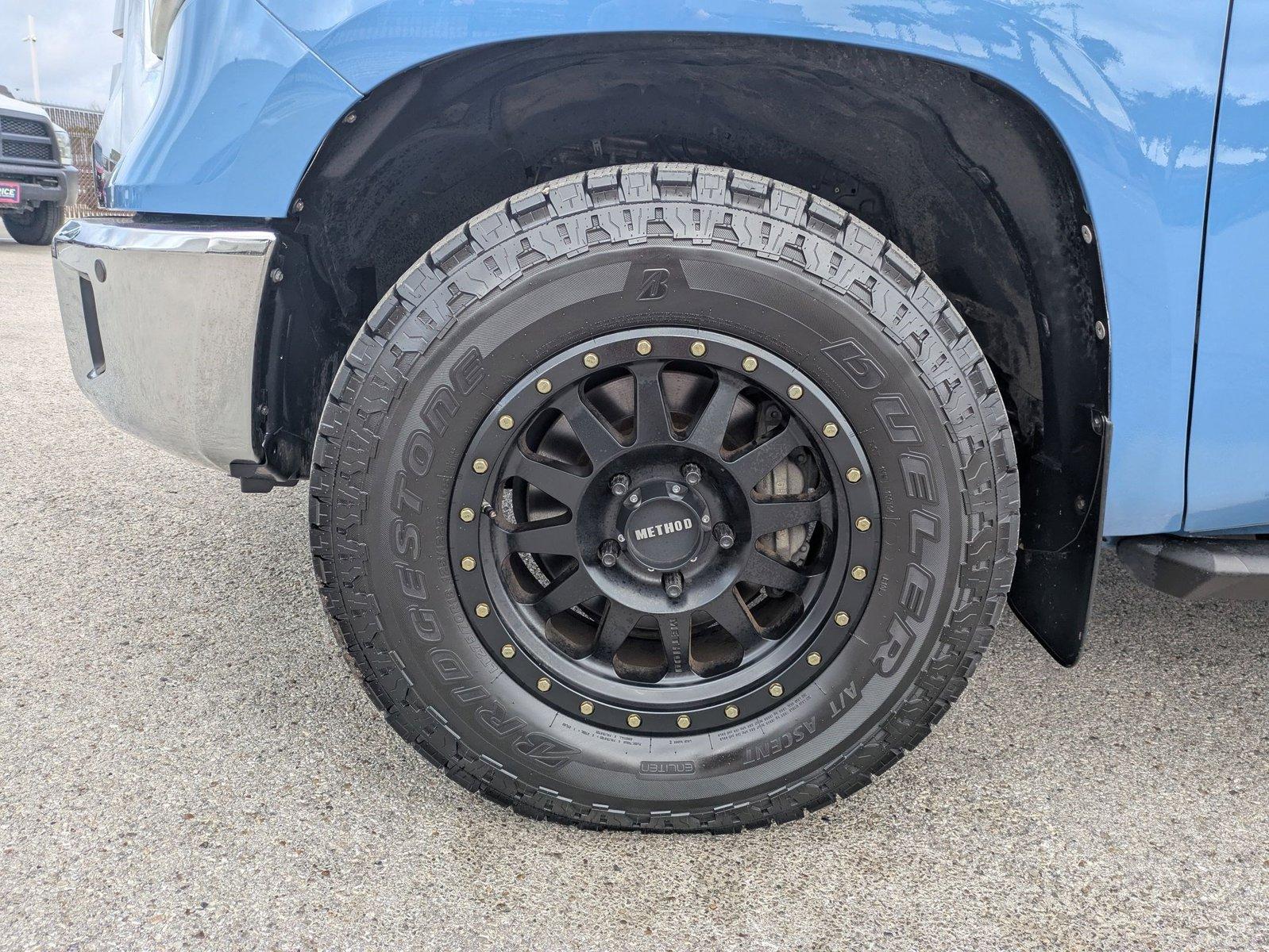 2018 Toyota Tundra 4WD Vehicle Photo in Corpus Christi, TX 78415