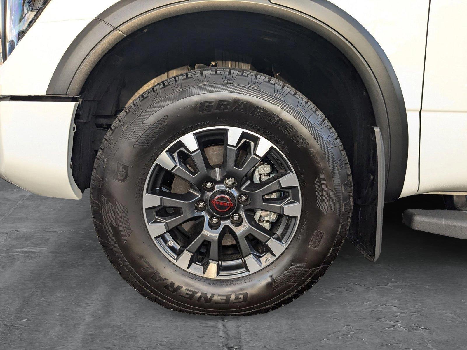 2024 Nissan Titan Vehicle Photo in Miami, FL 33135
