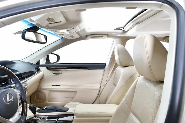 2014 Lexus ES 350 Vehicle Photo in DALLAS, TX 75235