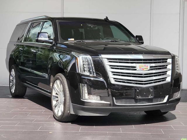 2018 Cadillac Escalade ESV Vehicle Photo in HOUSTON, TX 77079