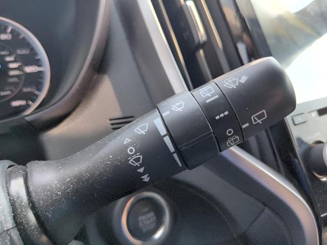 2020 Subaru Ascent Vehicle Photo in Green Bay, WI 54304
