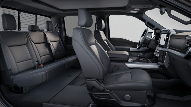 2025 Ford F-150 Vehicle Photo in Green Bay, WI 54304