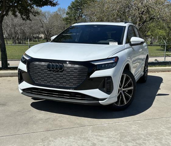 2025 Audi Q4 e-tron Vehicle Photo in HOUSTON, TX 77090