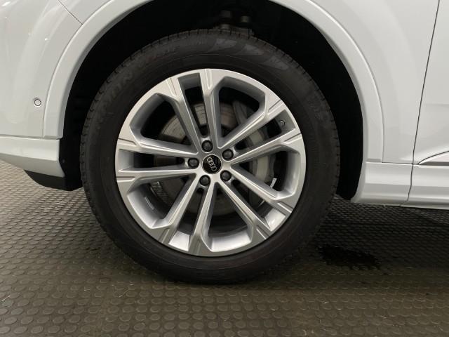 2025 Audi Q7 Vehicle Photo in Appleton, WI 54913