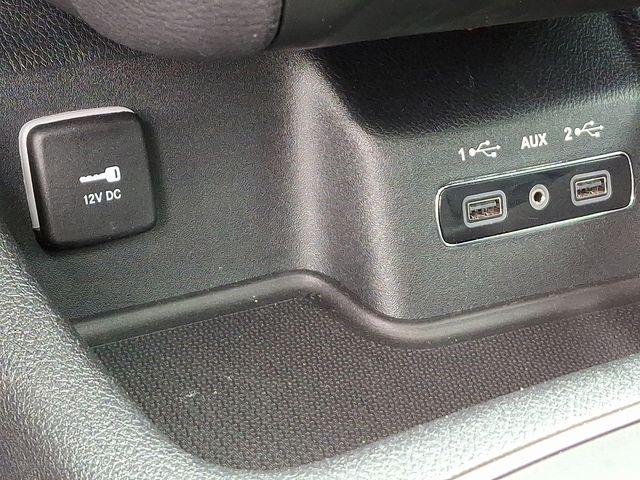 2019 Dodge Durango Vehicle Photo in DANBURY, CT 06810-5034