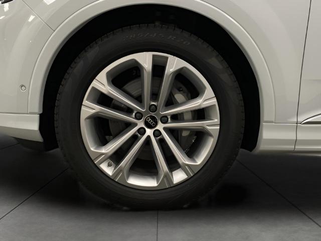 2025 Audi Q7 Vehicle Photo in Appleton, WI 54913