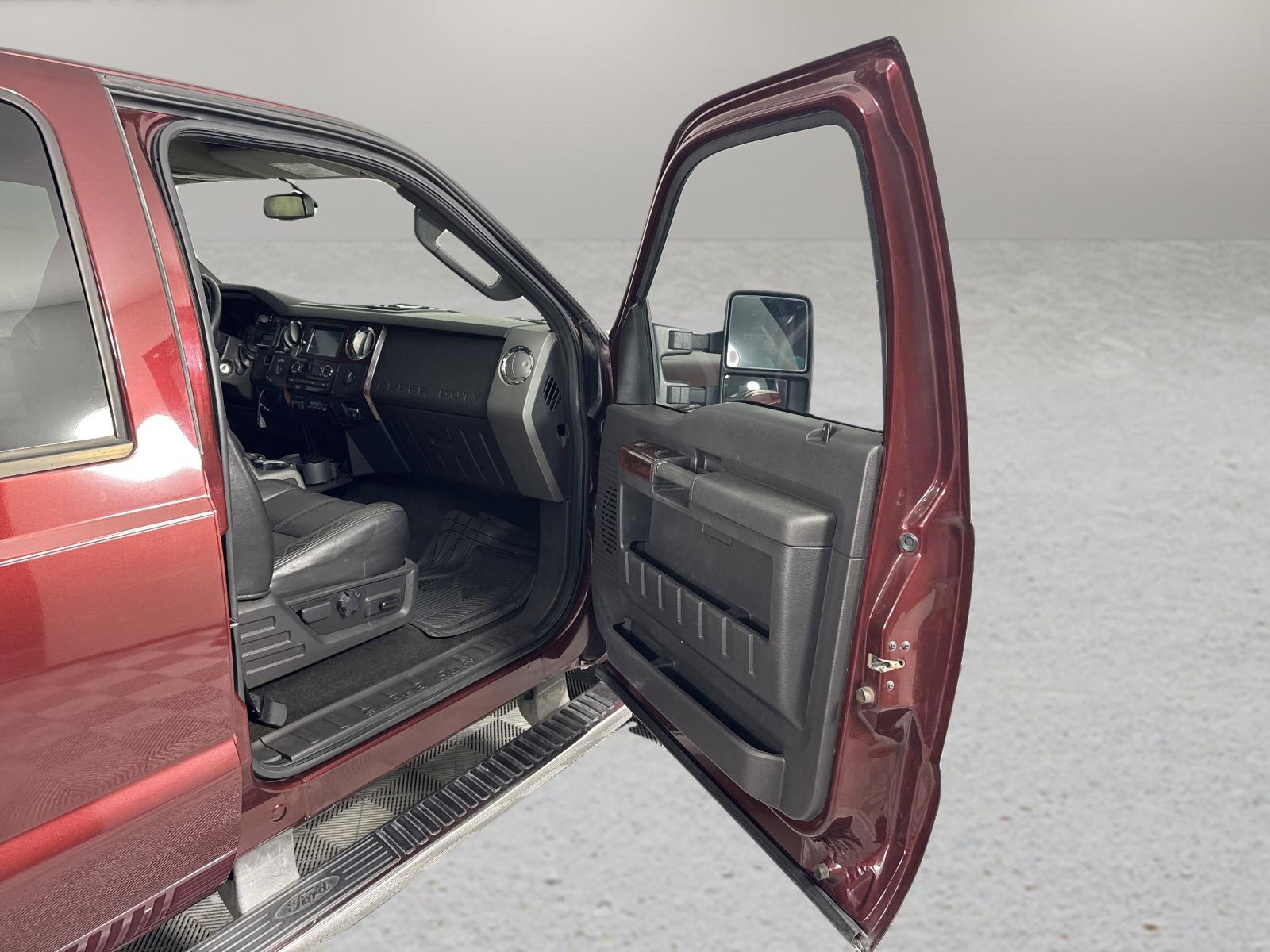 2010 Ford Super Duty F-250 SRW Vehicle Photo in GEORGETOWN, TX 78626-7508