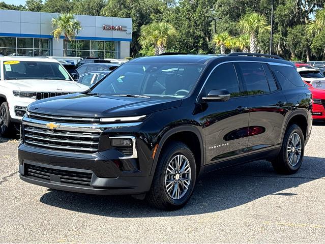 2025 Chevrolet Traverse Vehicle Photo in BEAUFORT, SC 29906-4218