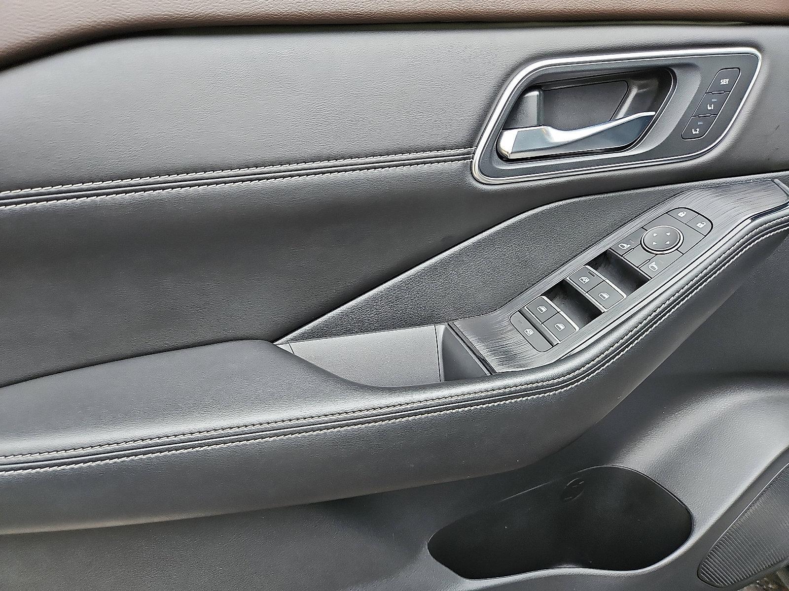 2021 Nissan Rogue Vehicle Photo in Jenkintown, PA 19046