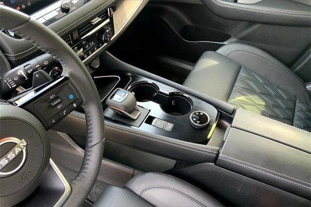 2024 Nissan Rogue Vehicle Photo in TOPEKA, KS 66609-0000