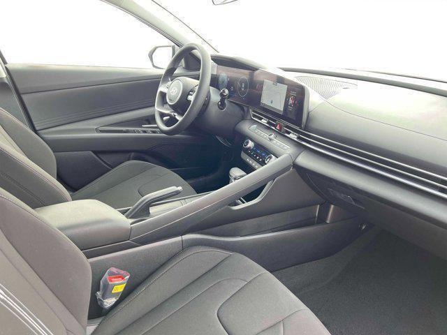 2024 Hyundai ELANTRA Vehicle Photo in Shiloh, IL 62269