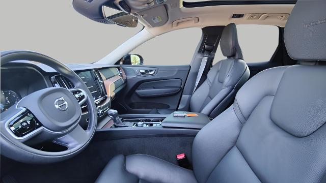 2020 Volvo XC60 Vehicle Photo in Appleton, WI 54914