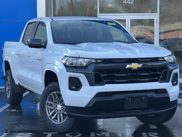 2024 Chevrolet Colorado Vehicle Photo in GARDNER, MA 01440-3110