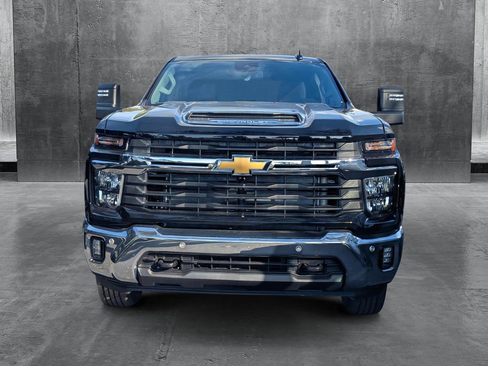 2025 Chevrolet Silverado 2500 HD Vehicle Photo in GREENACRES, FL 33463-3207