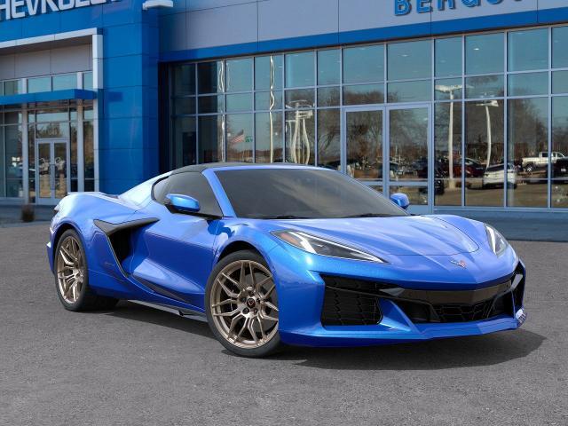 2025 Chevrolet Corvette Z06 Vehicle Photo in OSHKOSH, WI 54904-7811