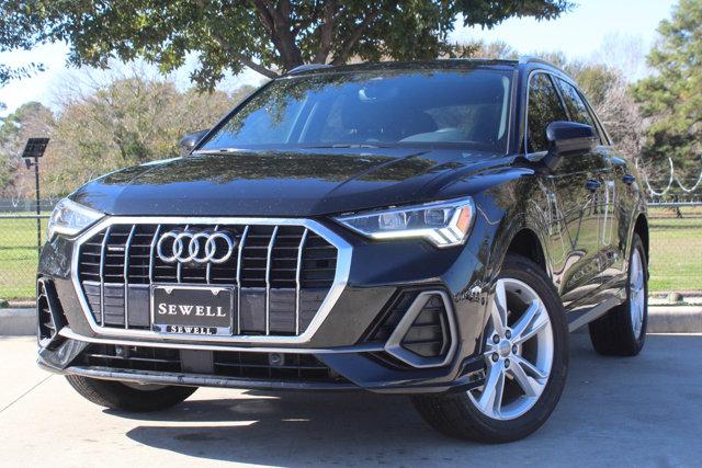 2021 Audi Q3 Vehicle Photo in HOUSTON, TX 77090