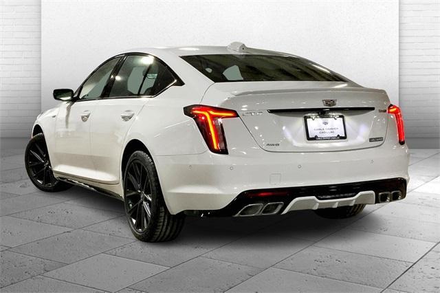 2025 Cadillac CT5-V Vehicle Photo in KANSAS CITY, MO 64114-4545