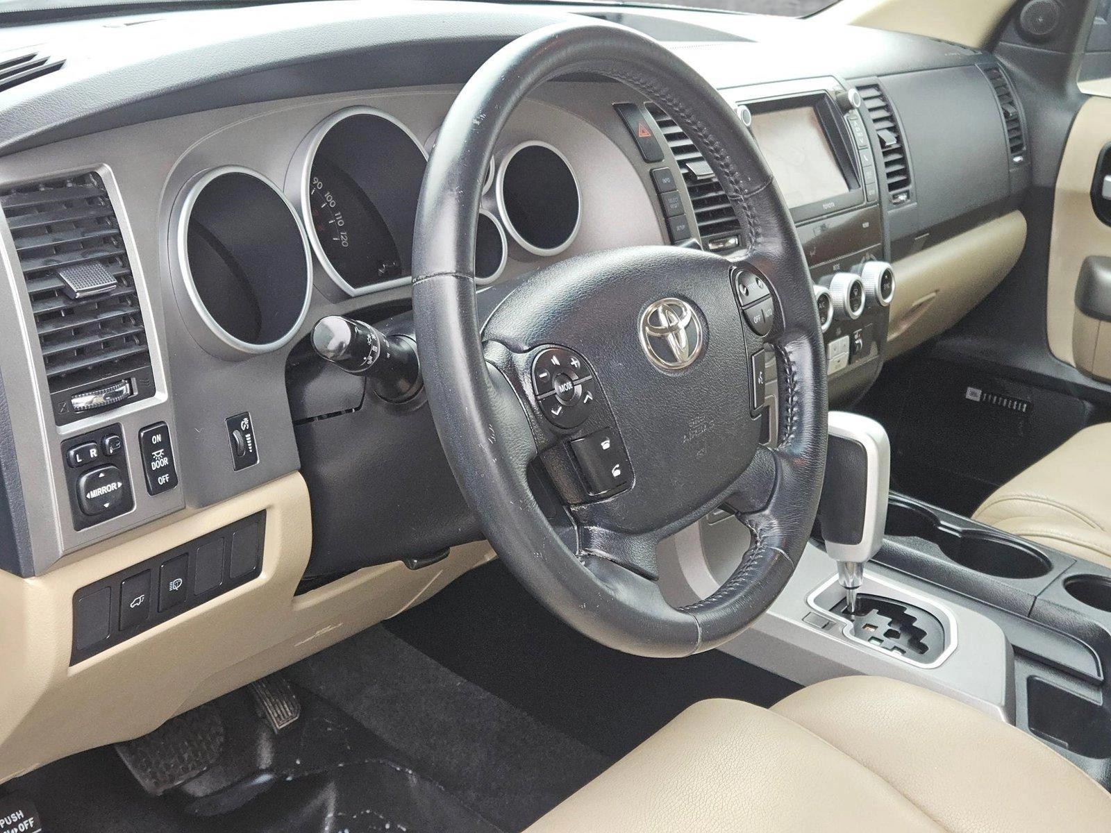 2013 Toyota Sequoia Vehicle Photo in CORPUS CHRISTI, TX 78416-1100