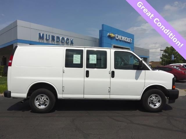 2017 Chevrolet Express Cargo Van Vehicle Photo in MANHATTAN, KS 66502-5036