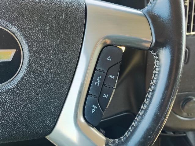 2015 Chevrolet Express Passenger 3500 Vehicle Photo in GREEN BAY, WI 54304-5303