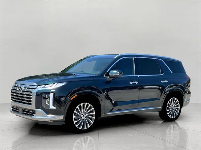 2025 Hyundai PALISADE Vehicle Photo in Green Bay, WI 54304