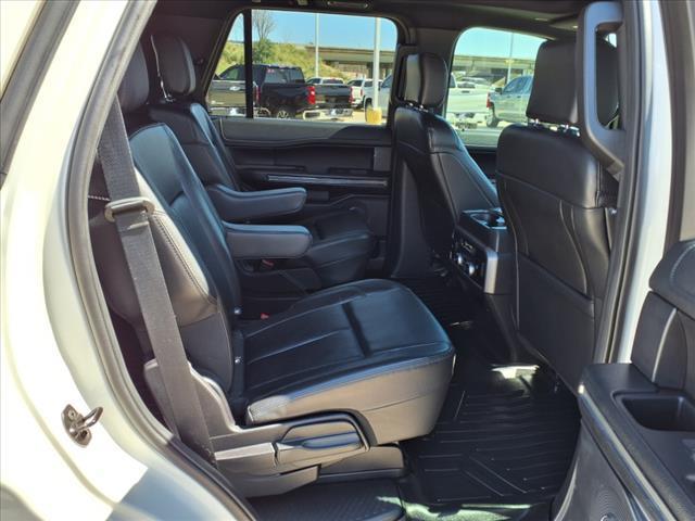 2020 Ford Expedition Vehicle Photo in NEDERLAND, TX 77627-8017